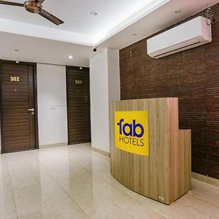 Fabexpress Rg Stay New Delhi Exterior photo